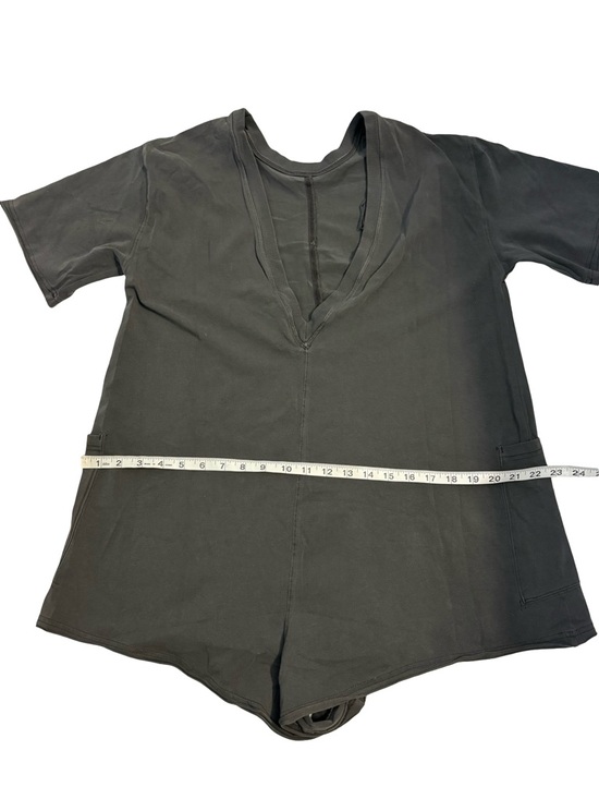 Free People MOVEMENT NWOT Hot Shot Tee Romper Short Size XS Oversized Cozy - Picture 9 of 13